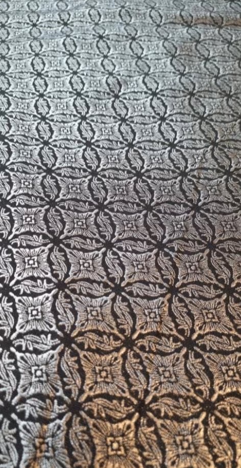 Stof, Zwart met zilveren details 15 meter, 120 cm of meer, Zwart, Ophalen of Verzenden, Katoen