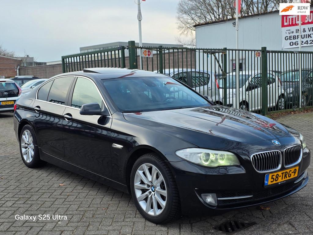 BMW 5-serie 535i High Executive Automaat leerbekeleding stoe, Auto's, Euro 5, Achterwielaandrijving, Gebruikt, 1675 kg