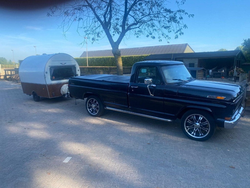 Ford F250 Custom Oldtimer! (1970), Automaat, Zwart, Overige kleuren, Particulier