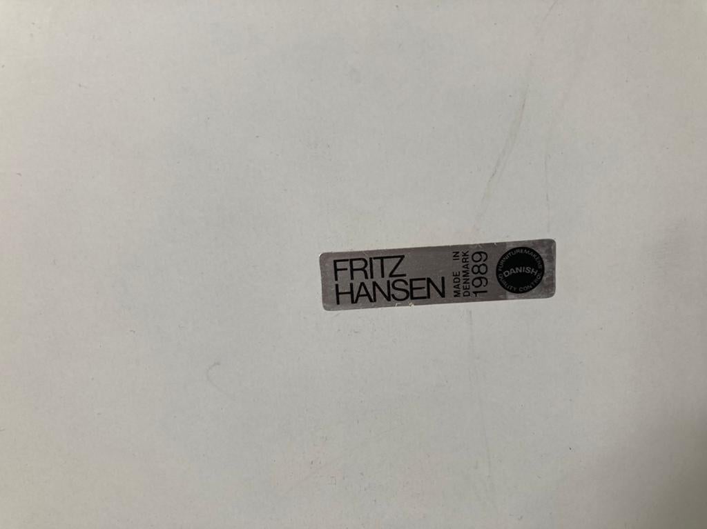Designtafel Fritz Hansen, Ophalen, Zo goed als nieuw, 32 GB of minder, 4 GB of minder