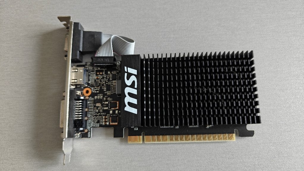 Nvidia GT 710 Low Profile 2 GB (GT-710-2GD3-LP), Computers en Software, Videokaarten, PCI-Express 3, Gebruikt, GDDR3, HDMI