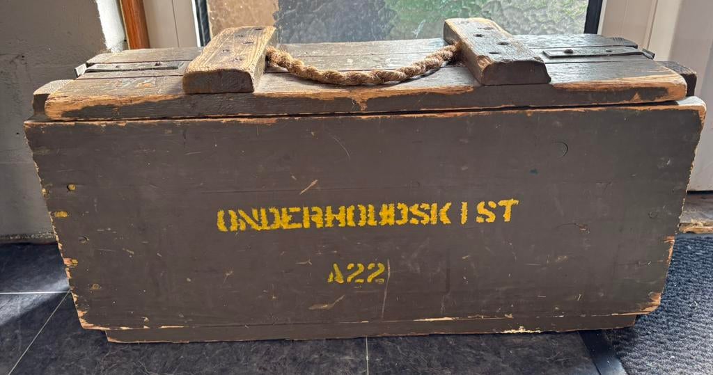 Houten onderhoudskist leger, Verzamelen, Militaria | Algemeen, Ophalen, Landmacht, Nederland, Kist of Geocache