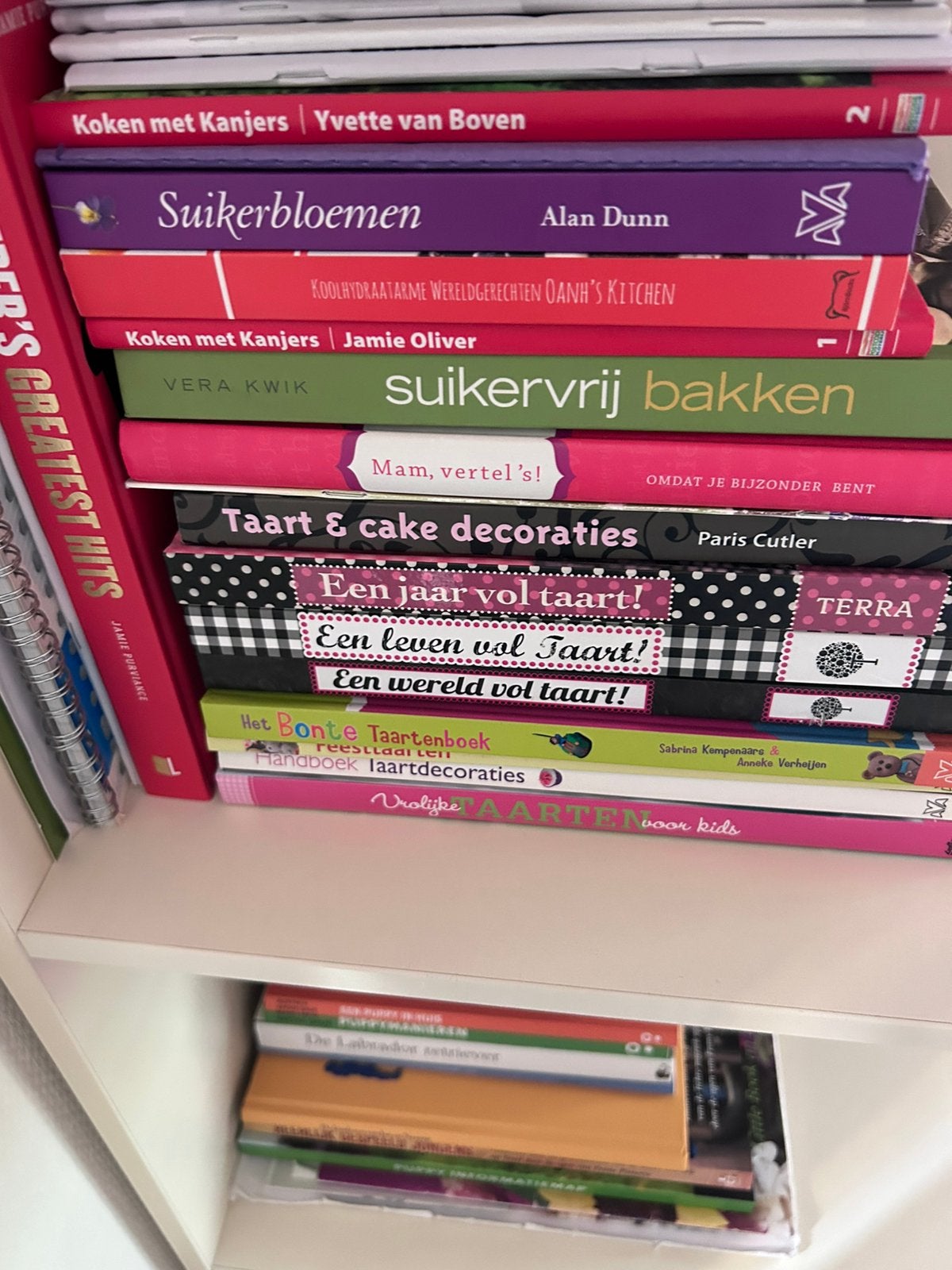 Taart en bakboeken, Ophalen of Verzenden, Zo goed als nieuw