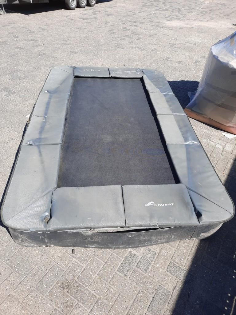 Trampoline Flatground 305x183 Akrobat Primus, Ophalen, Gebruikt