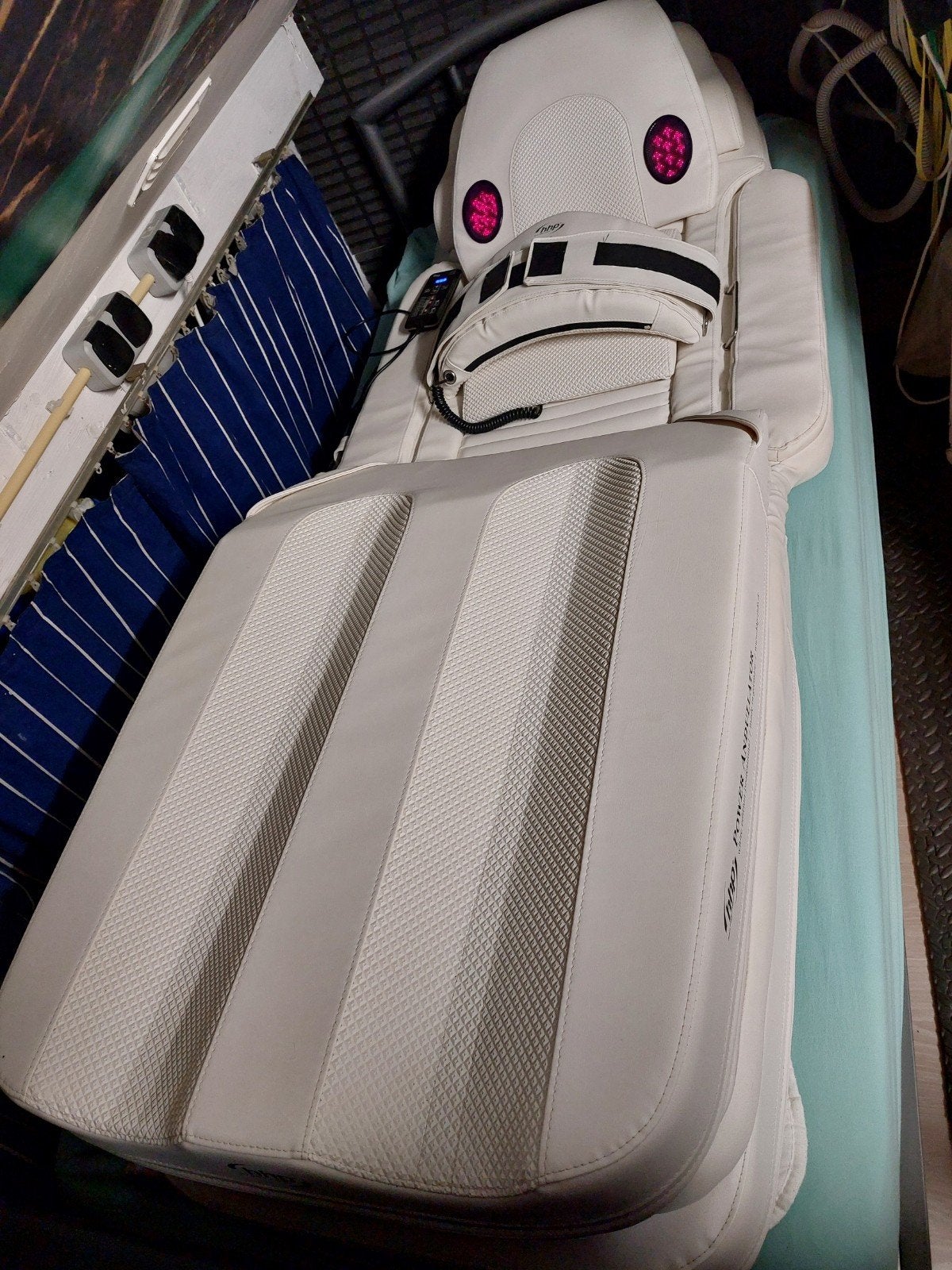 HHP Massagematras White Edition Te koop aangeboden, Sport en Fitness, Ophalen, Zo goed als nieuw, Massagestoel of Kussen