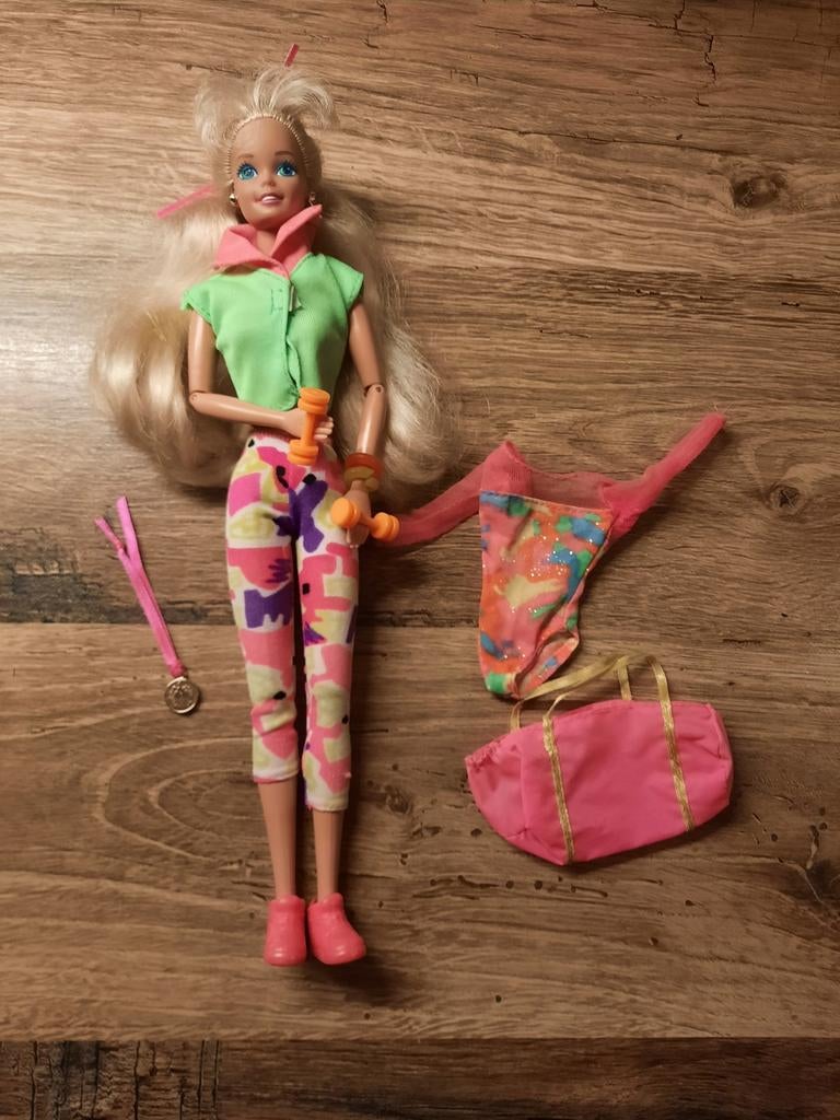 Fitness/aerobic Barbie jaren 90 vintage, Ophalen of Verzenden, Gebruikt, Pop