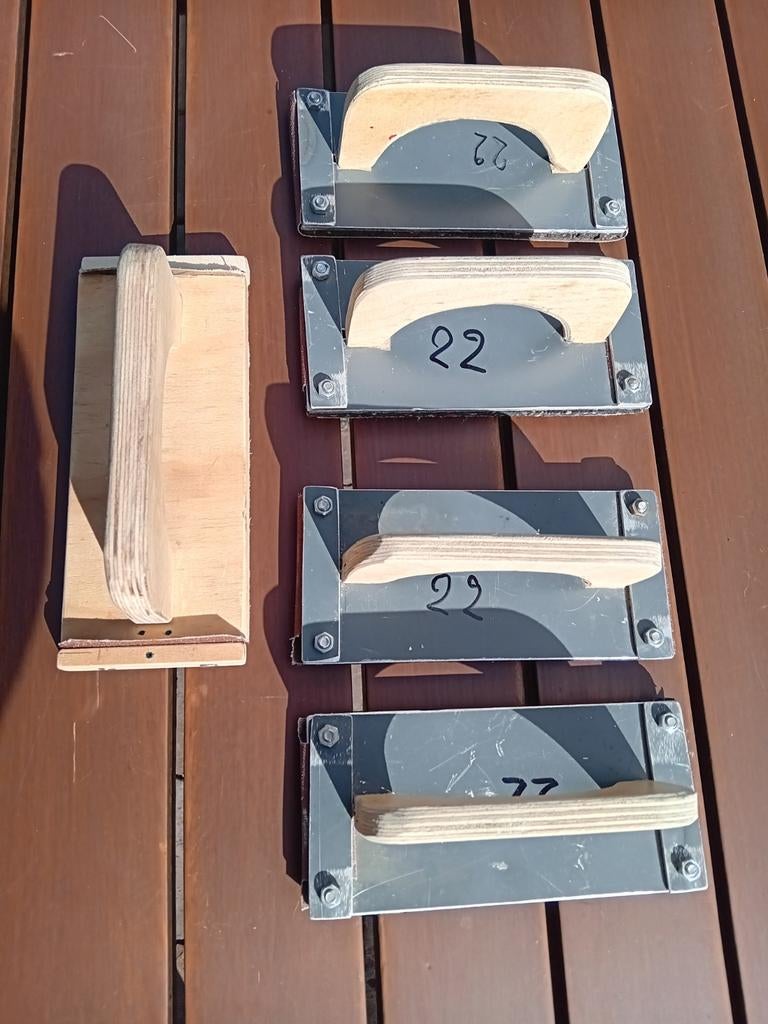 5 hand-schuurblokken/handslijper, Ophalen of Verzenden, Minder dan 600 watt, Overige typen