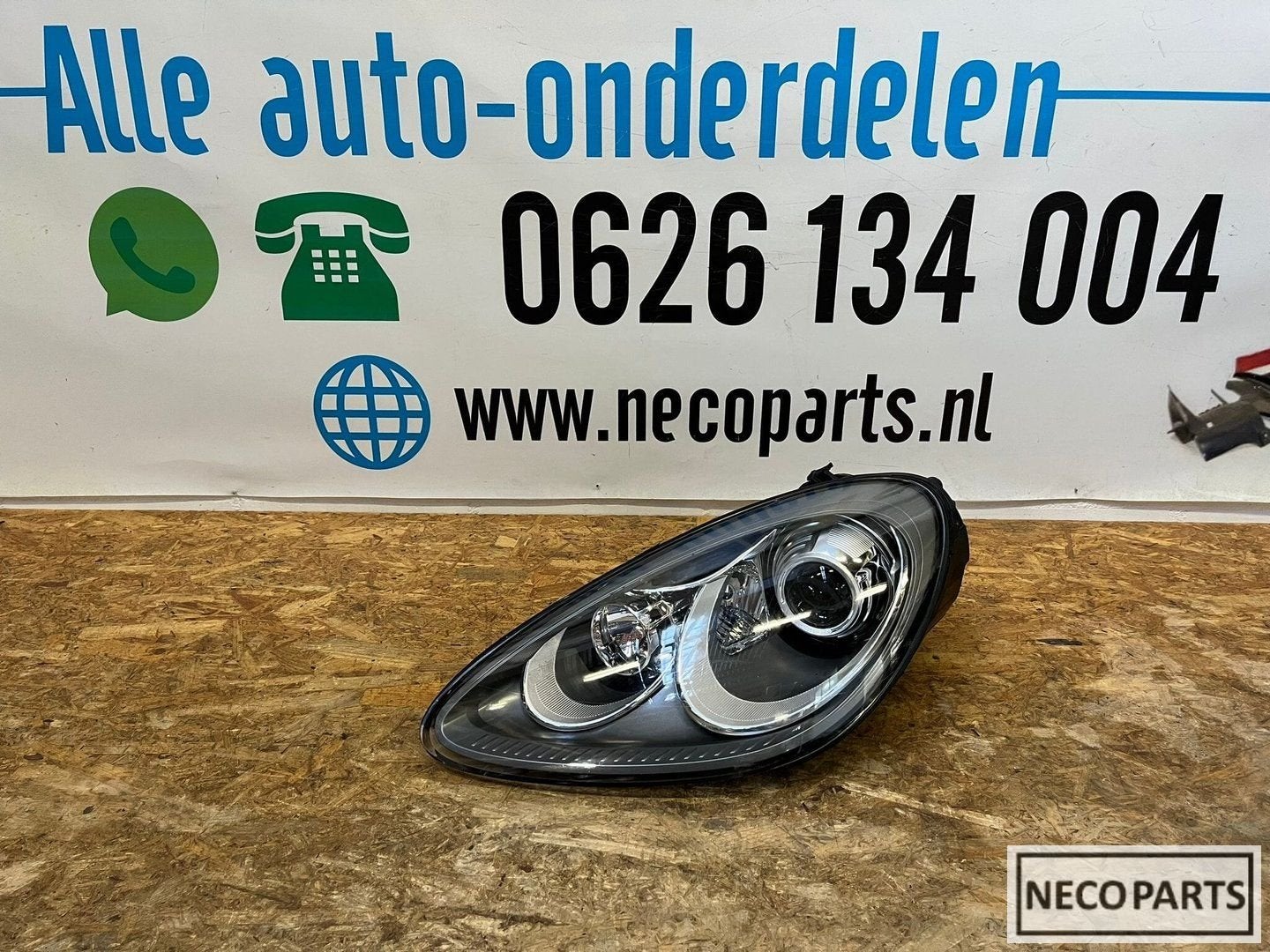 PORSCHE CAYENNE XENON KOPLAMP LINKS ORIGINEEL 7P5941031P, Gebruikt, -, -, Porsche