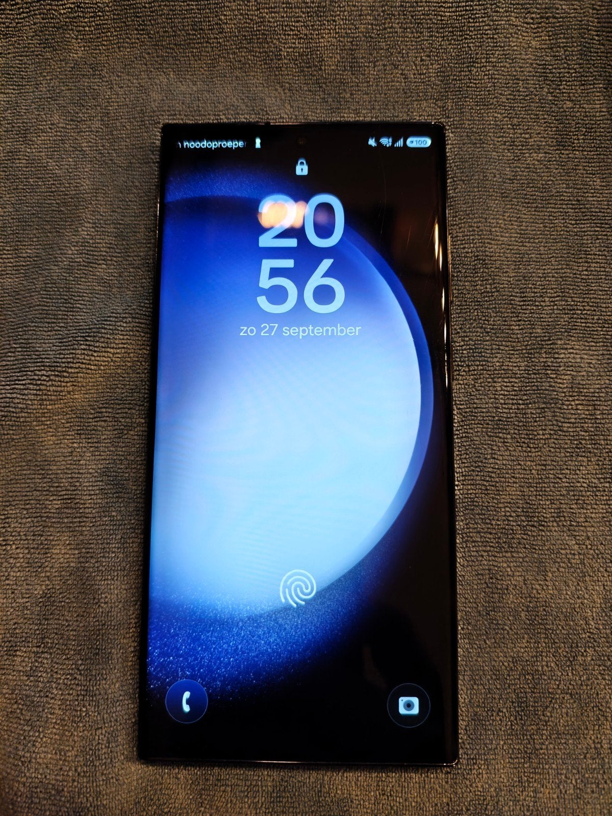 Samsung S23 Ultra met beschadigd beeldscherm,