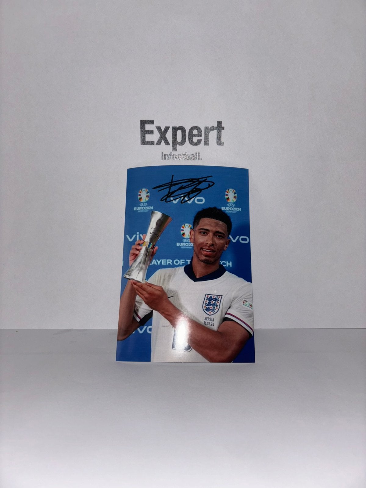 Bellingham gesigneerde foto - England, Ophalen of Verzenden, Nieuw, Buitenlandse clubs, Spelerskaart