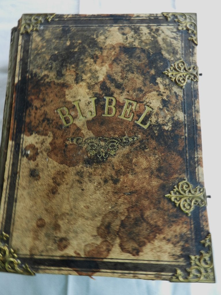 heel oude statenbijbel, Ophalen