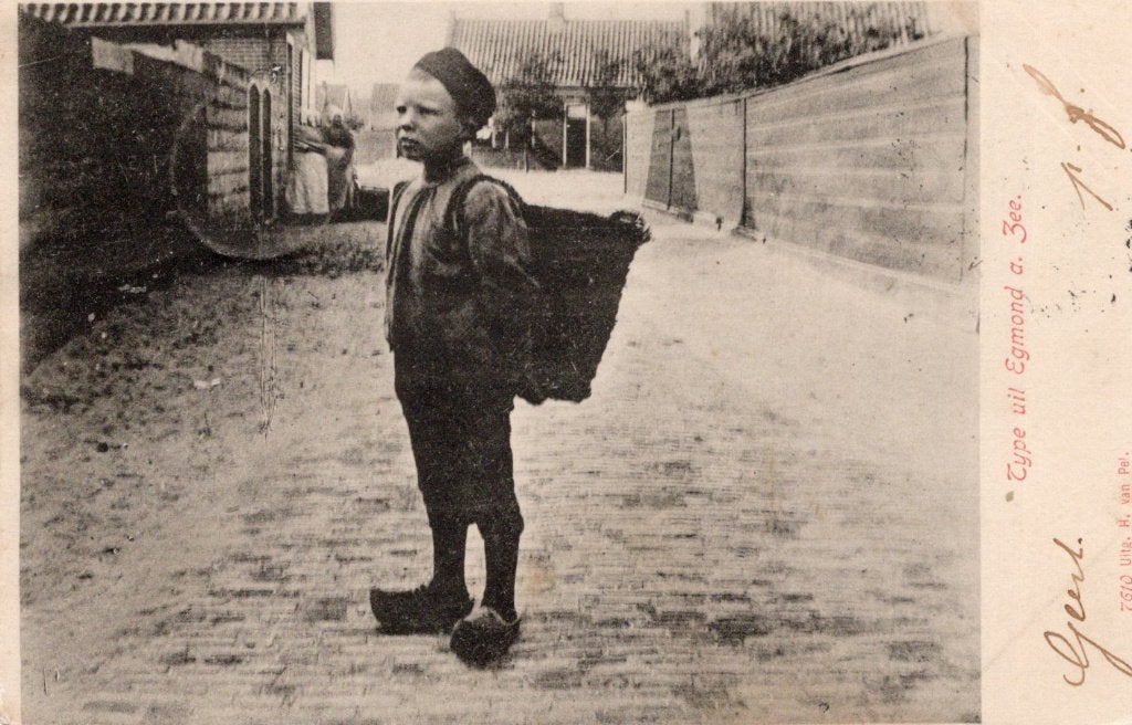 Egmond aan Zee, Type uit Egmond aan Zee. (68), Verzenden, Voor 1920, Gelopen, Noord-Holland