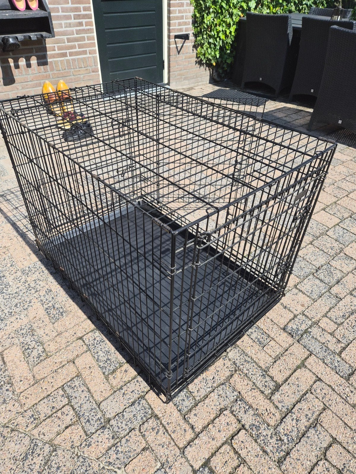 Honden bench groot., Ophalen, Zo goed als nieuw