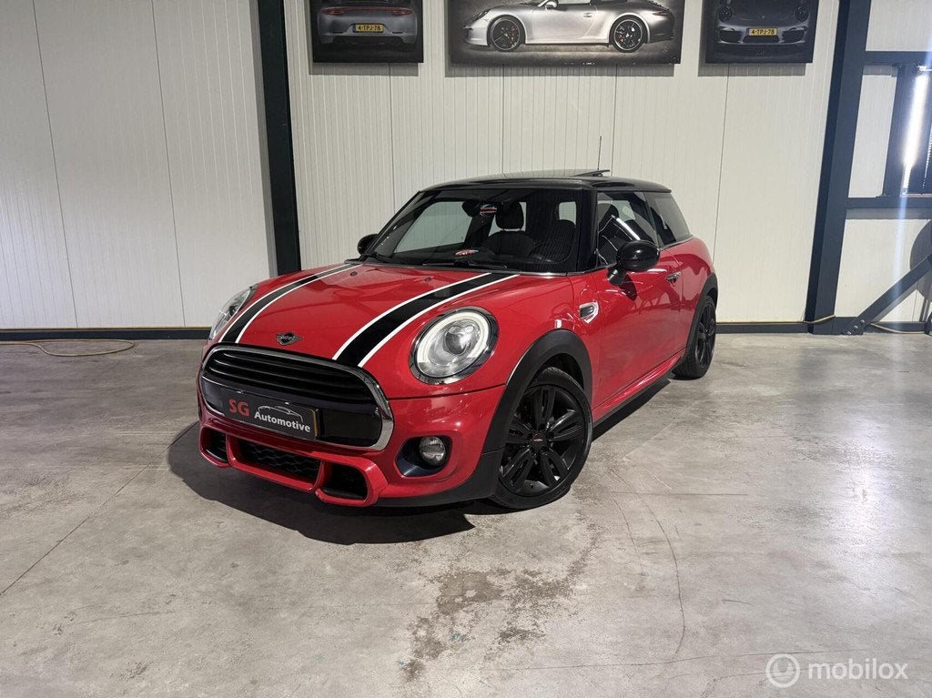 Mini Mini 1.5 Cooper Automaat / John Cooper Works, Auto's, Mini, 136 pk, Gebruikt, Euro 6, 4 stoelen