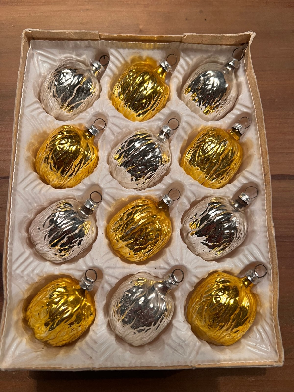 Vintage / antieke / oude walnoot kerstballen, Ophalen of Verzenden, Zo goed als nieuw