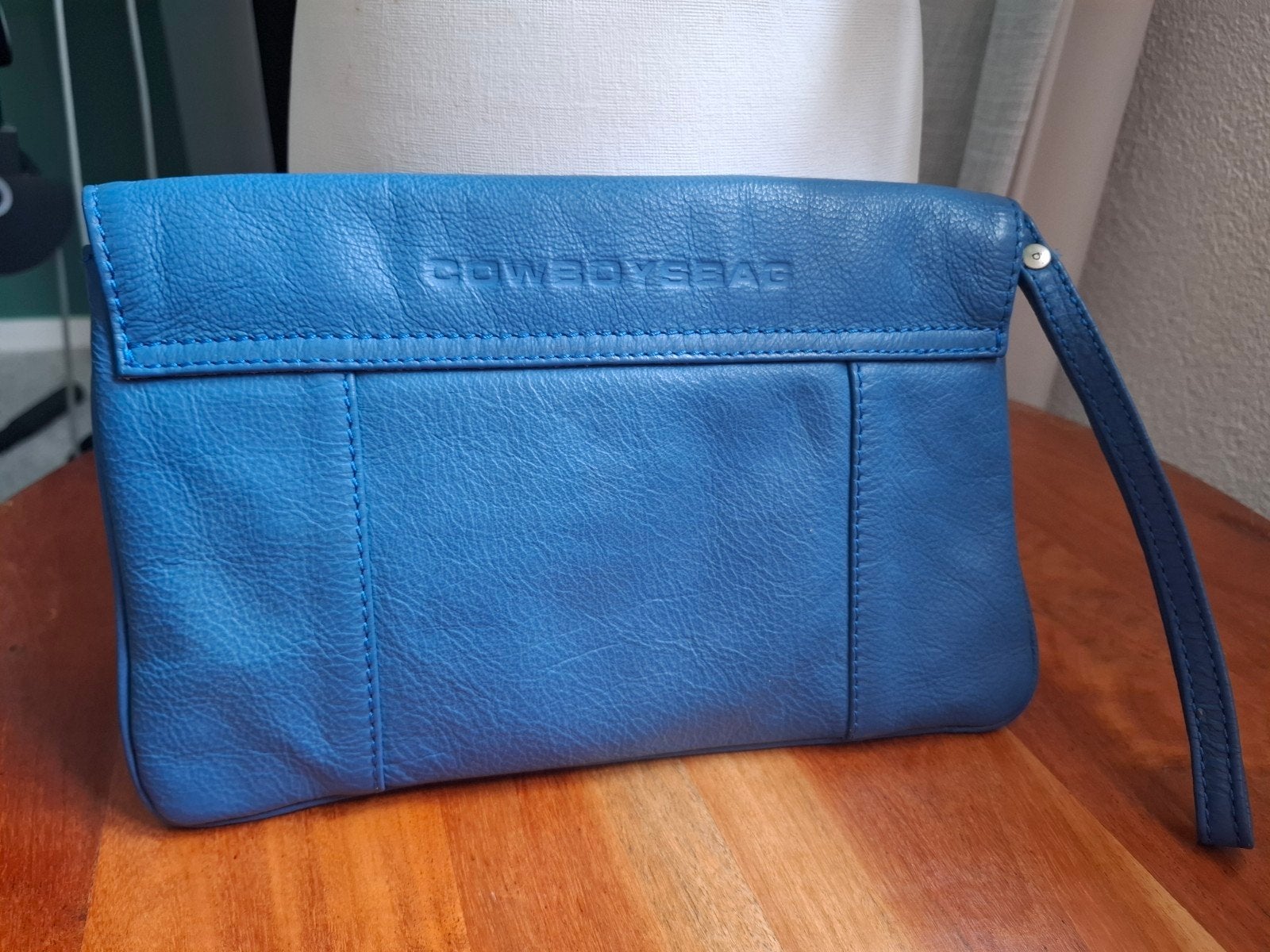 Cowboysbag blauwe leren clutch - Zo goed als nieuw!, Ophalen of Verzenden, Zo goed als nieuw, Blauw, Avondtasje