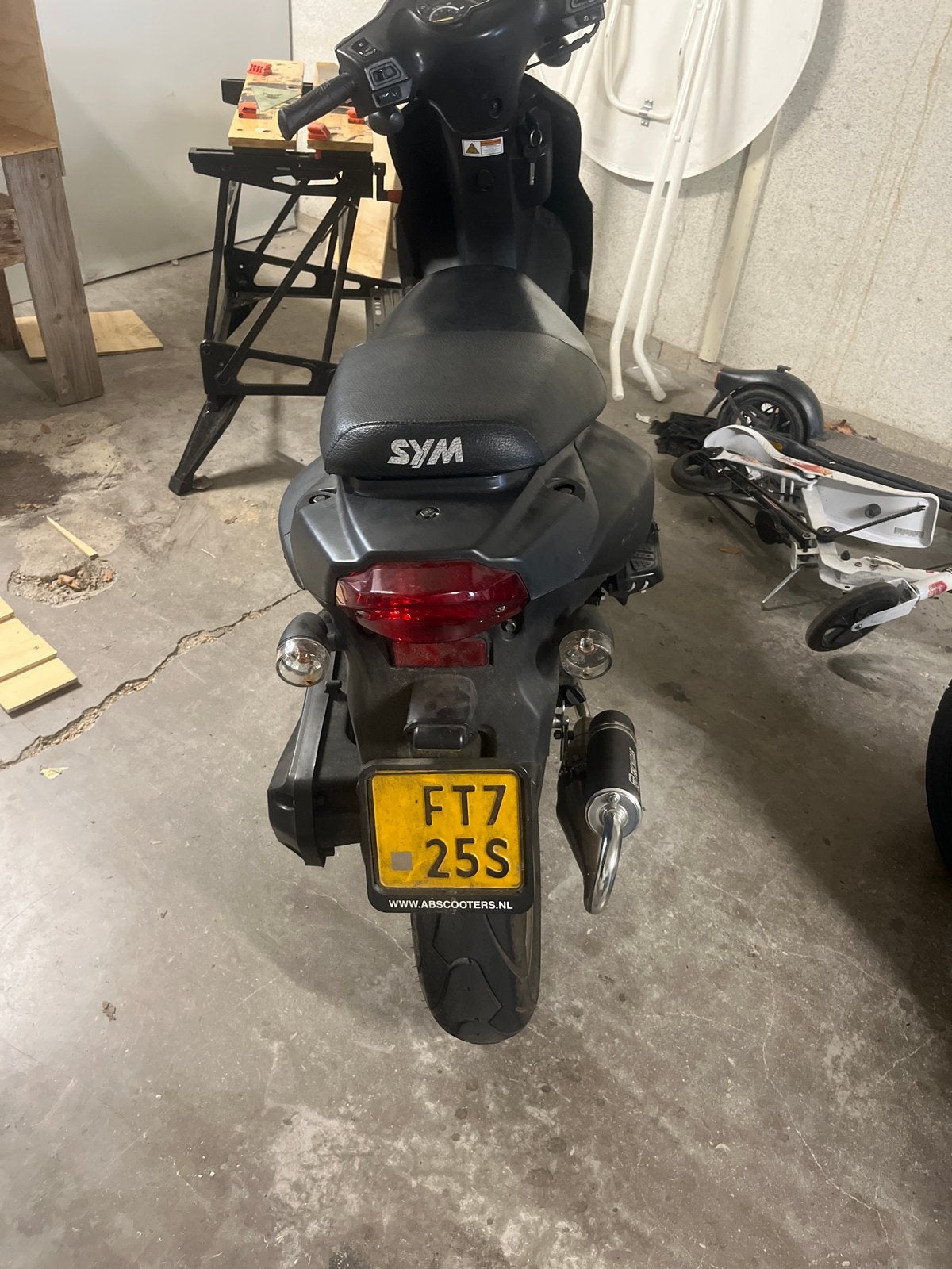Sym Orbit scooter - 25 km/u snorscooter, Ophalen, Gebruikt, Benzine, Orbit