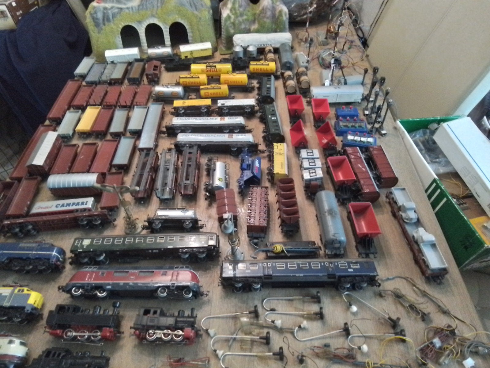 Grote Märklin Analoge Treinbaan Collectie met Huizen en Meer, Hobby en Vrije tijd, Modeltreinen | H0, Ophalen of Verzenden