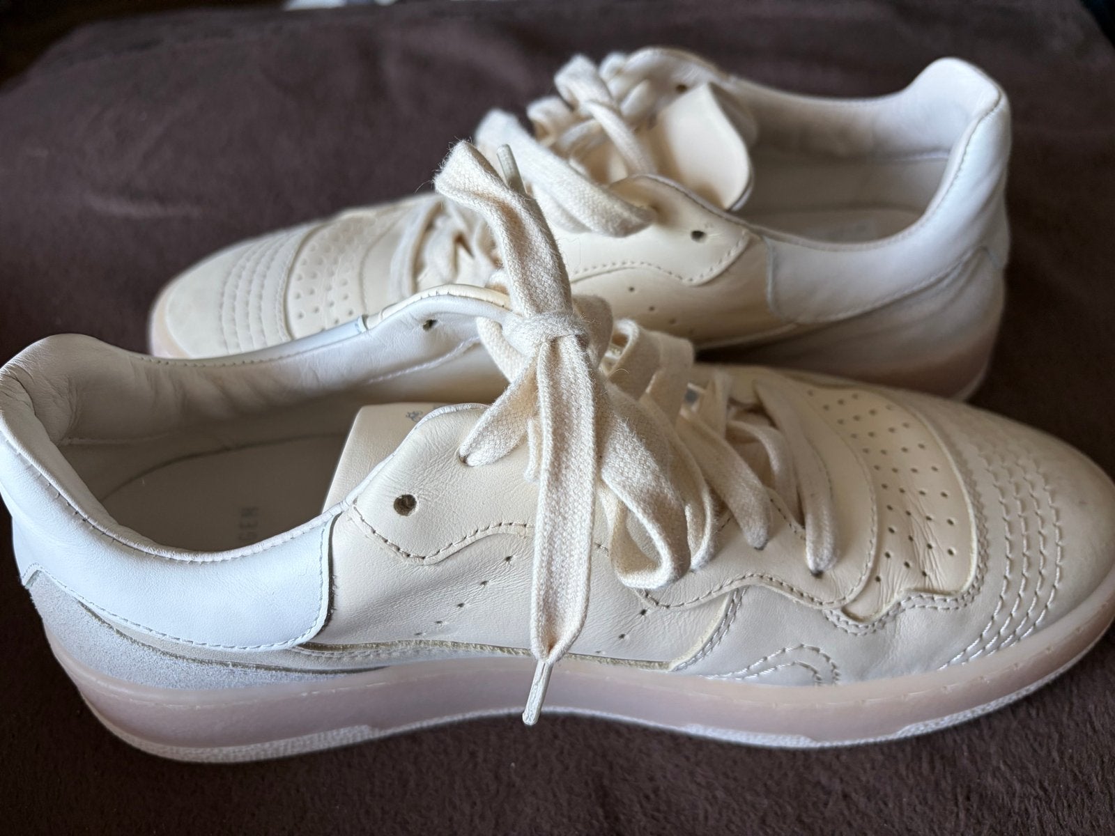 Copenhagen Studios sneakers - roomwit/licht sand - maat 40, Ophalen of Verzenden, Zo goed als nieuw, Wit, Sneakers of Gympen