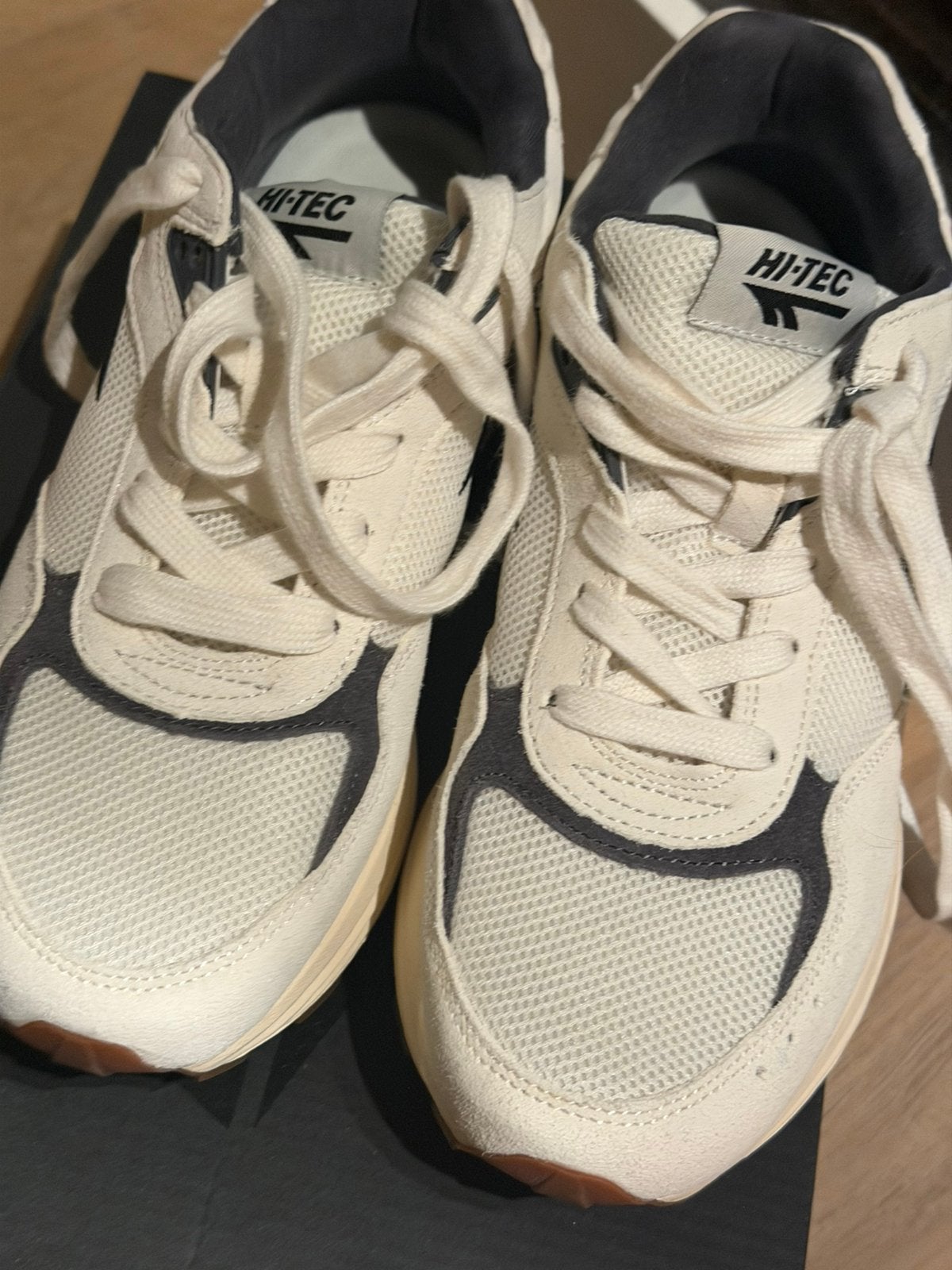 Hi tec sneakers maat 40, Wit, Nieuw, Ophalen of Verzenden, Sneakers of Gympen