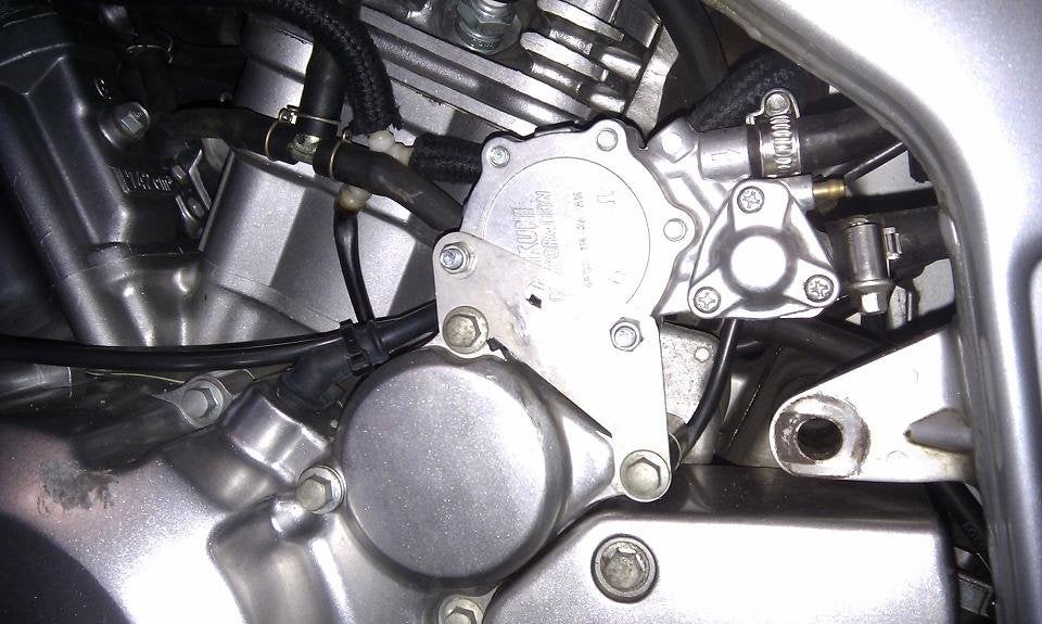 Honda XRV 650 750 Africa Twin Mikuni brandstofpomp vacuüm, Verzenden