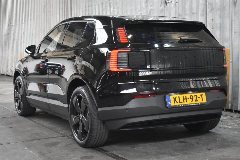 Volvo EX30 P5 Long Range 69kWh/272PK Plus Europa Black Editi, Automaat, 476 km, Gebruikt, Volvo Selected Used Cars