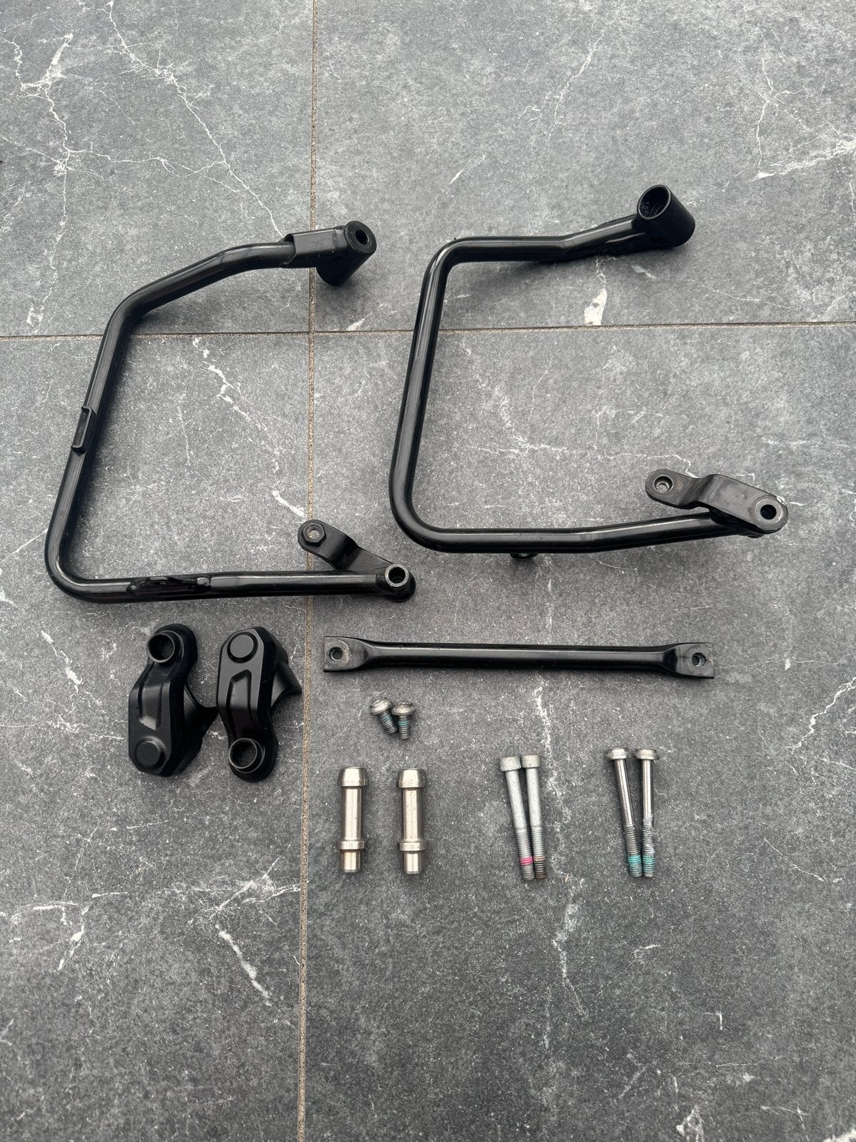 Bmw s1000xr zijkofferdragers, Ophalen, Gebruikt