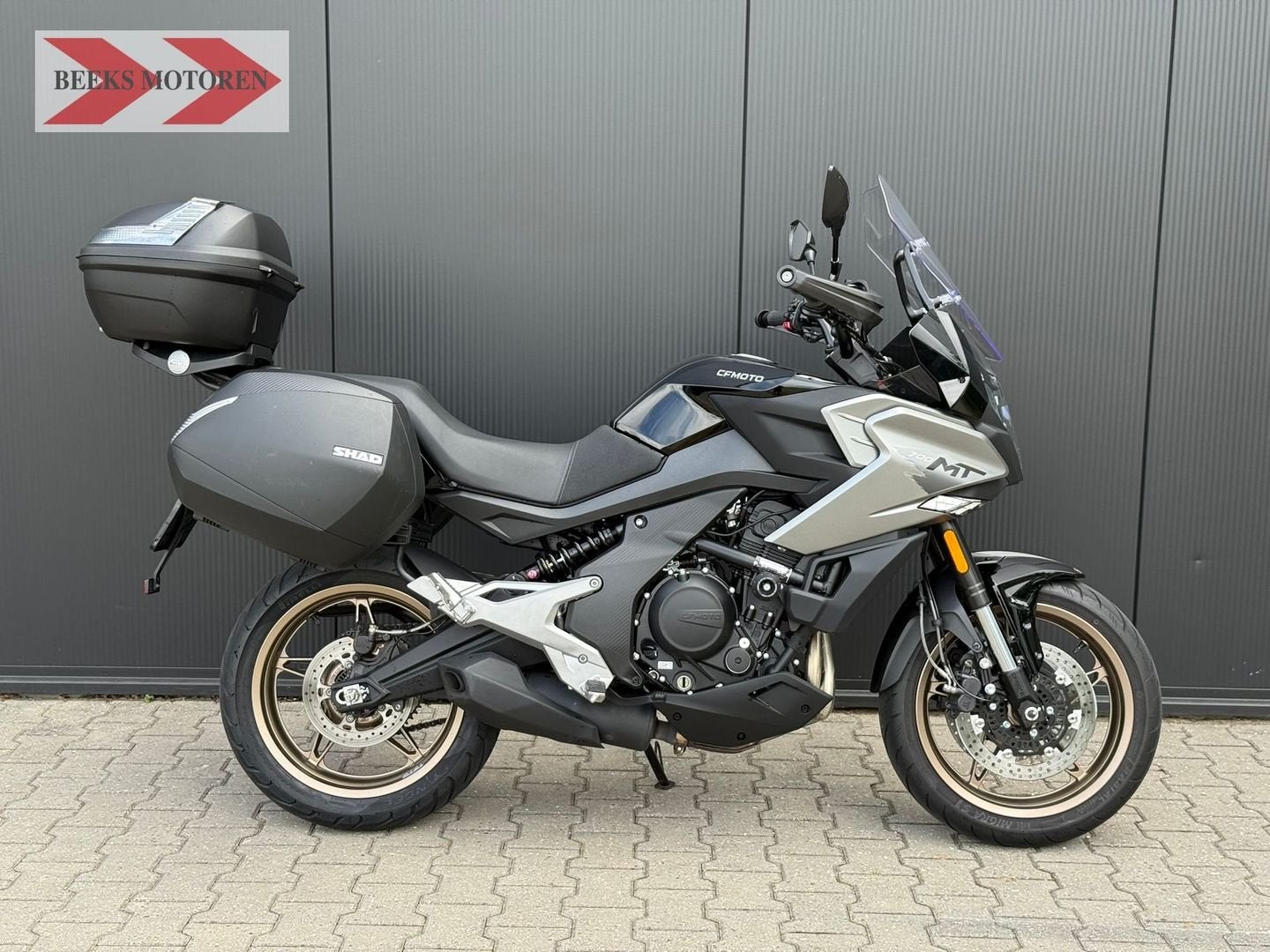 NIEUWSTAAT CFMOTO 700 MT (bj 2024) 2,262 km> 3 jaar garantie, Motorrijbewijs A, Bedrijf, Onbekend, Meer dan 35 kW