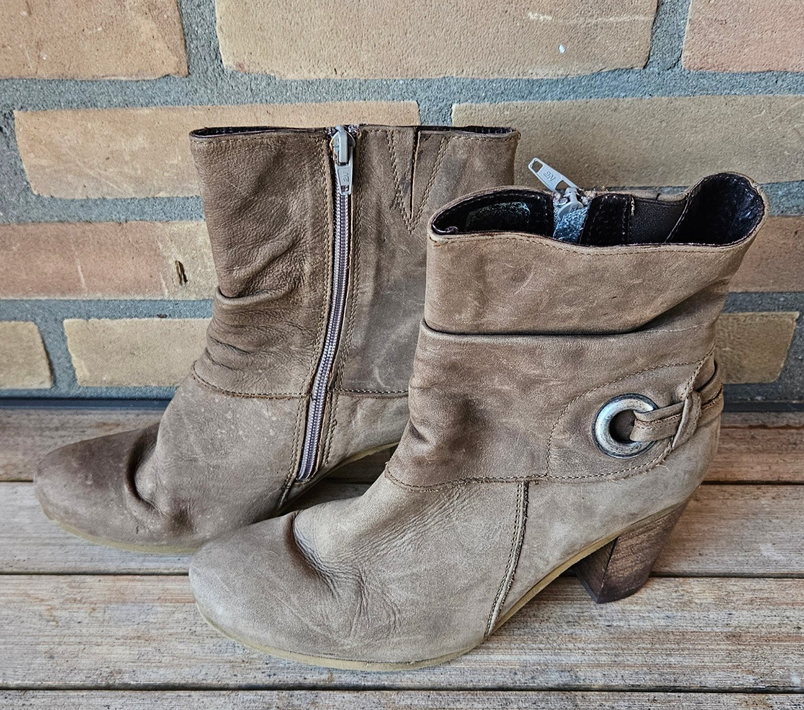Lage laarsjes, Kleding | Dames, Schoenen, Overige kleuren, Ophalen of Verzenden, Zo goed als nieuw, Manfield