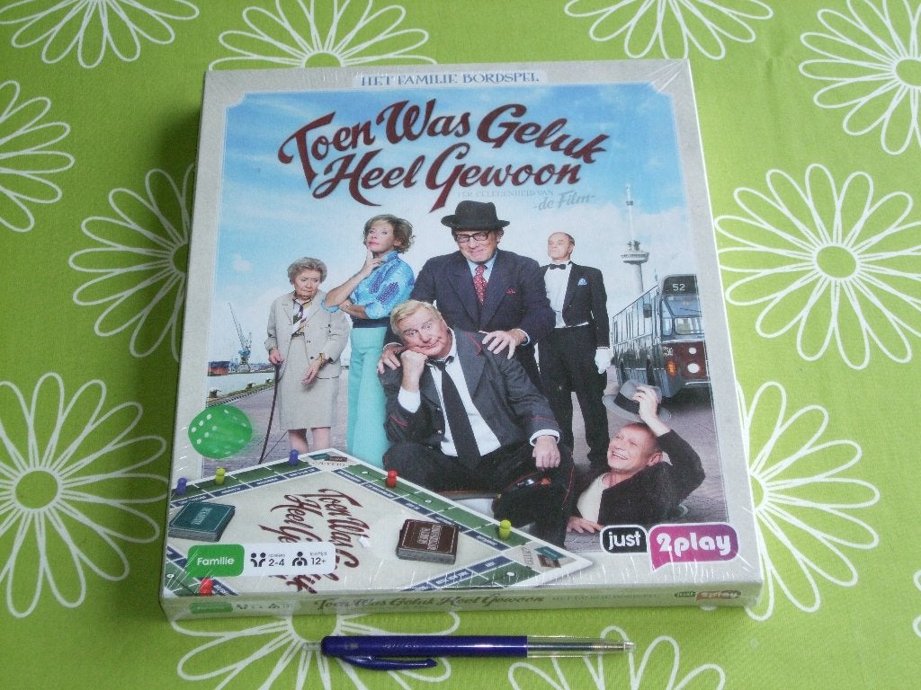 Nieuw in seal: Toen was geluk heel gewoon - familie spel, Hobby en Vrije tijd, Een of twee spelers, Ophalen of Verzenden, Nieuw