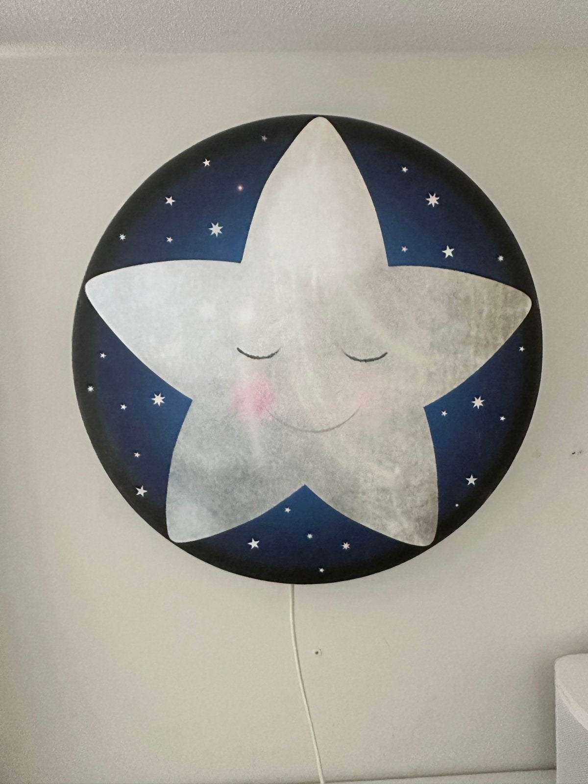 Magische kinderlamp met betoverende scene, Overige merken, Ophalen of Verzenden, Zo goed als nieuw, Meerkleurig