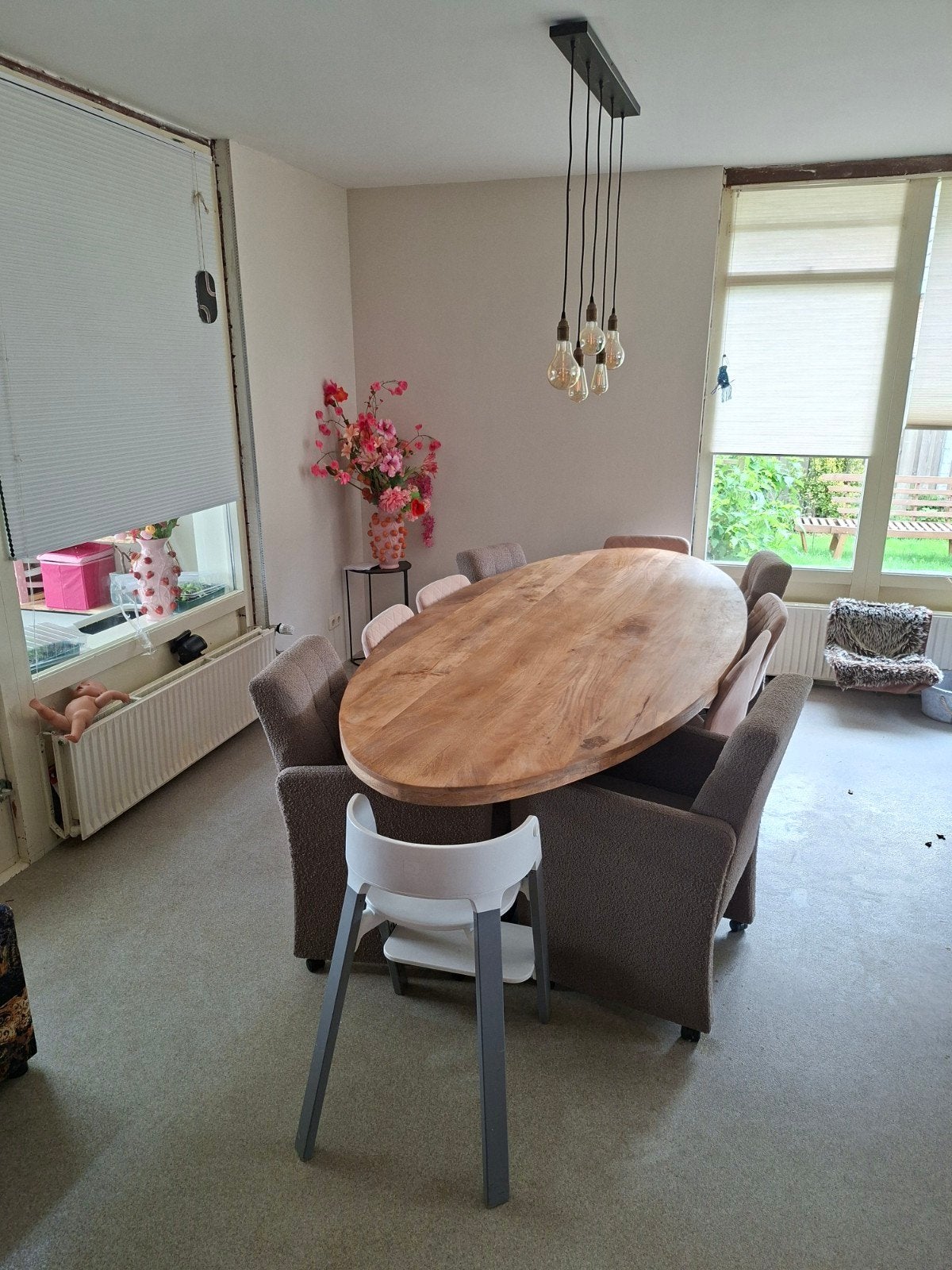 Mooie eettafel met stalen kruispoot, 3 meter lang, Overige houtsoorten, 200 cm of meer, Ophalen of Verzenden, Zo goed als nieuw