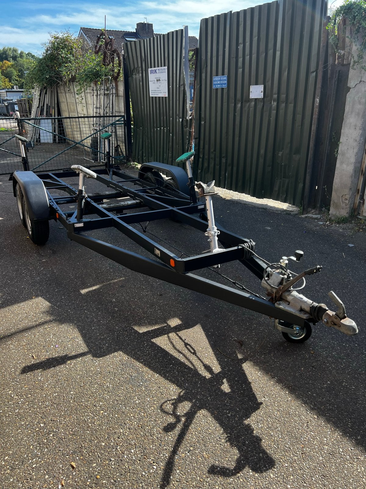 Robuuste boottrailer 2.20x6.10m, 2700kg draagvermogen, Ophalen, Gebruikt