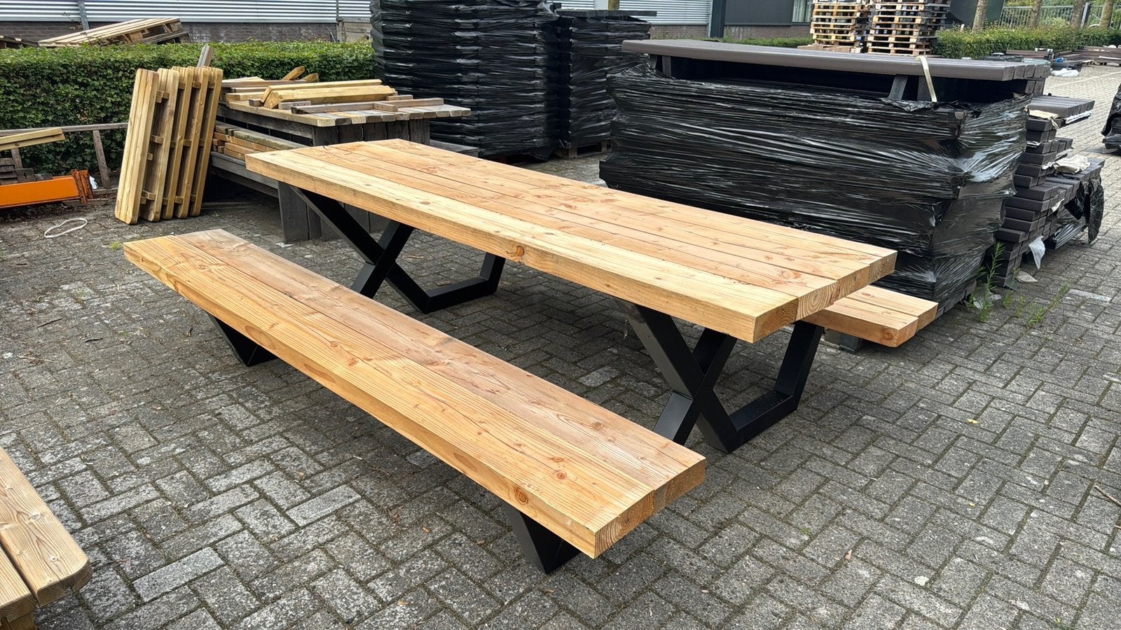 Douglas picknicktafel Big Foot of Cross Over – vanaf € 299, Ophalen, Nieuw