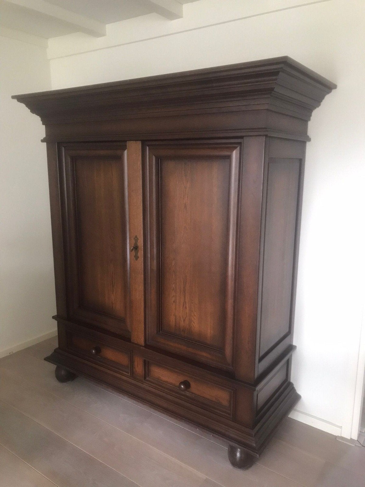 Eikenhouten kast - 195x160x55 cm - Ophalen in Bemmel, Ophalen
