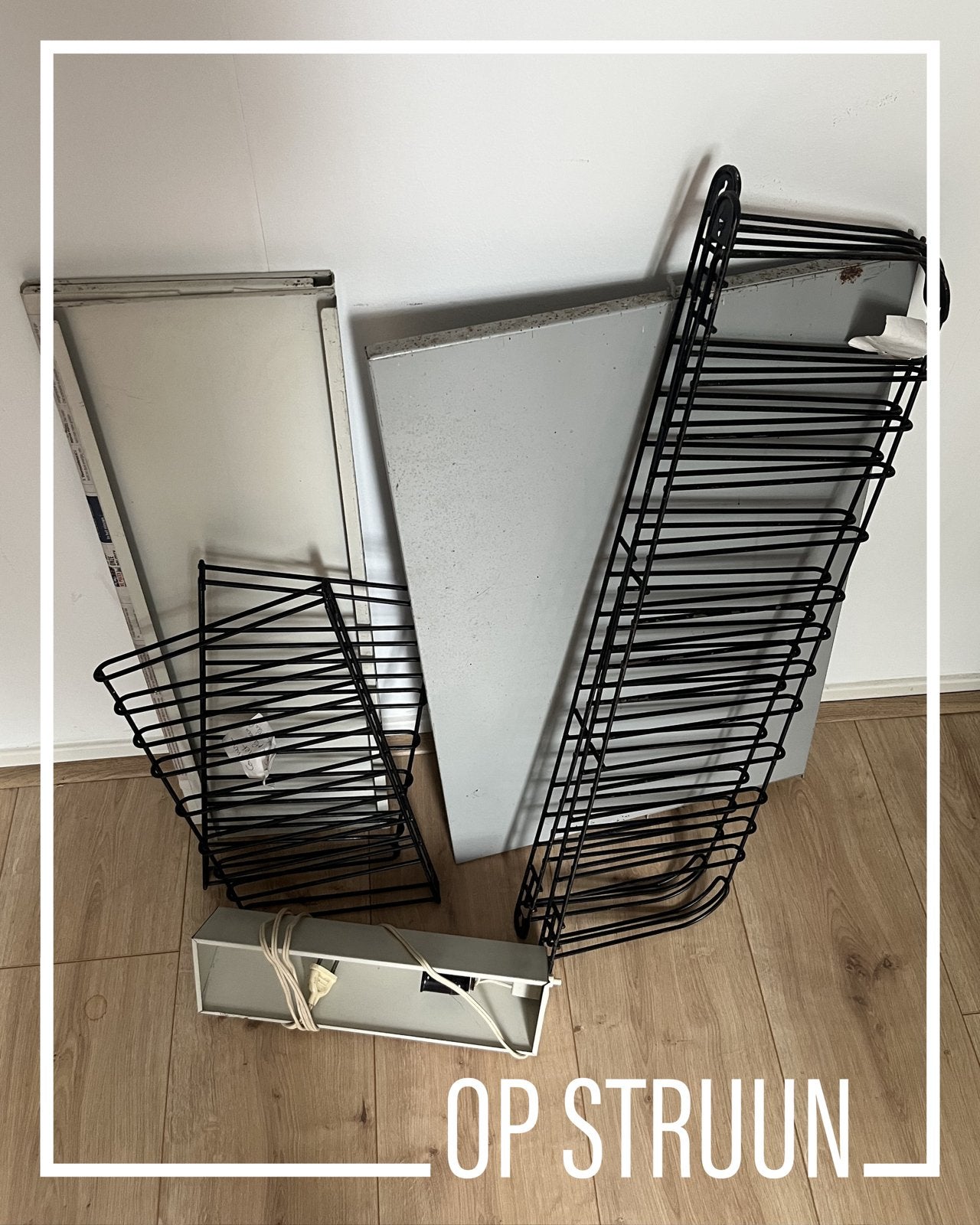 Vintage tomado wandsysteem met bureau en lamp, Ophalen, Gebruikt, Nvt, Nvt