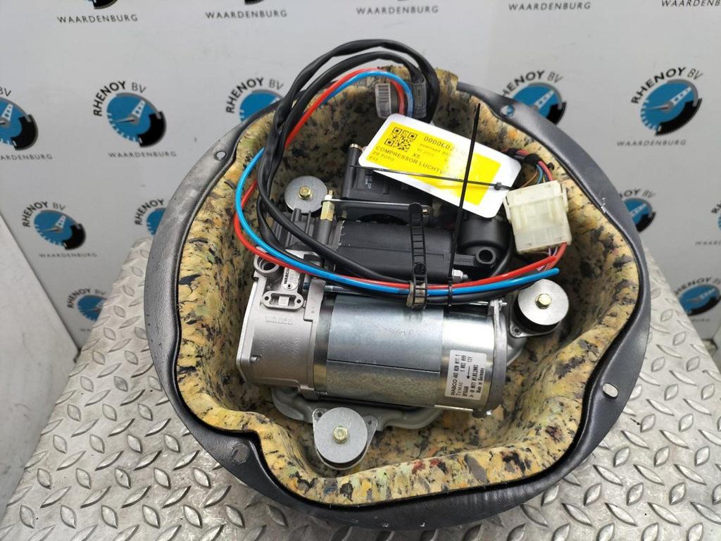 BMW X5 3.0 I 4WD COMPRESSOR LUCHTVERING 2003, Ophalen of Verzenden, Gebruikt, Stiba lid