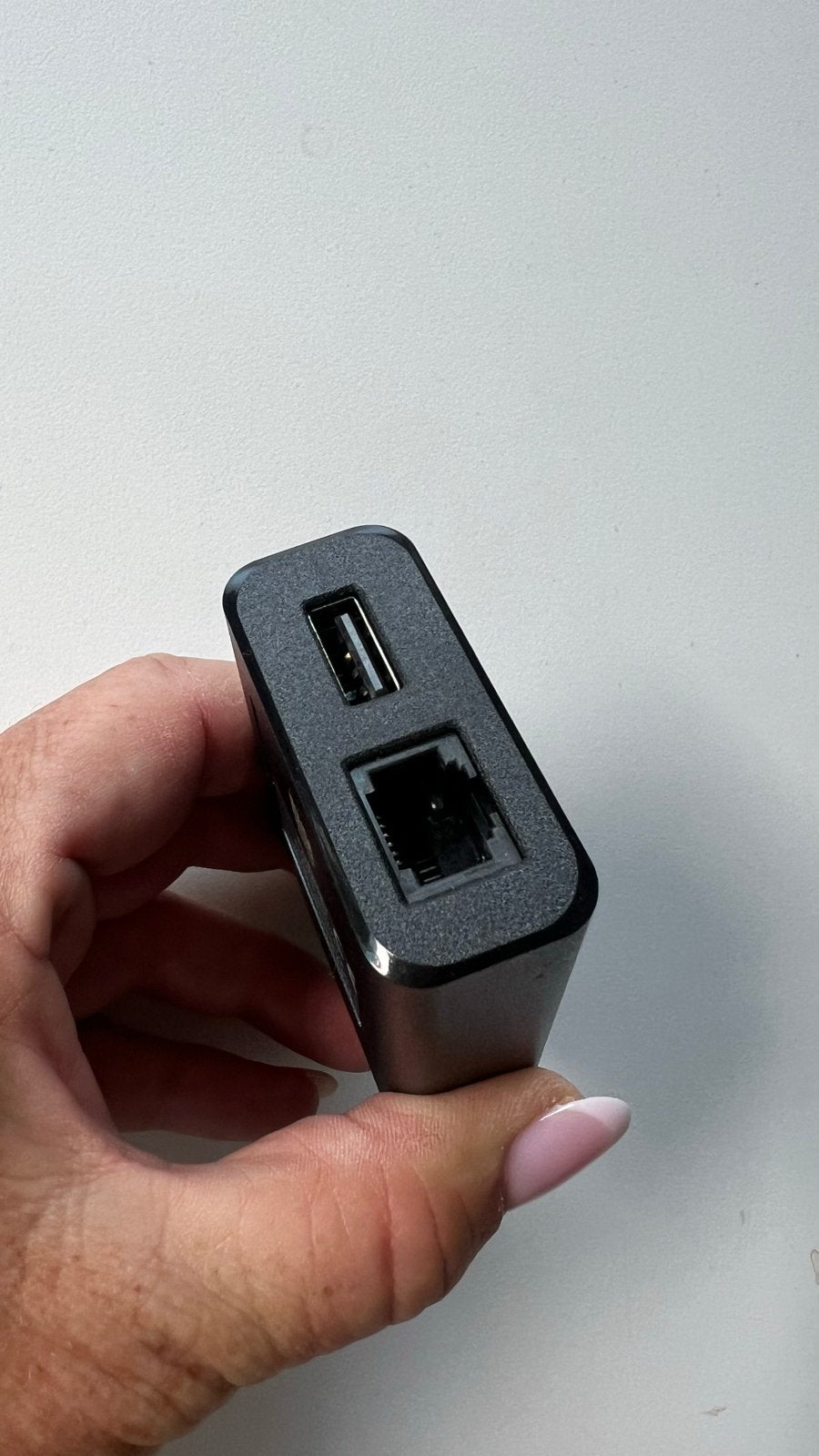 Arris Ethernet Adapter NBP05A100VE (Ziggo next mini), Computers en Software, Netwerkkaarten, Ophalen of Verzenden, Zo goed als nieuw