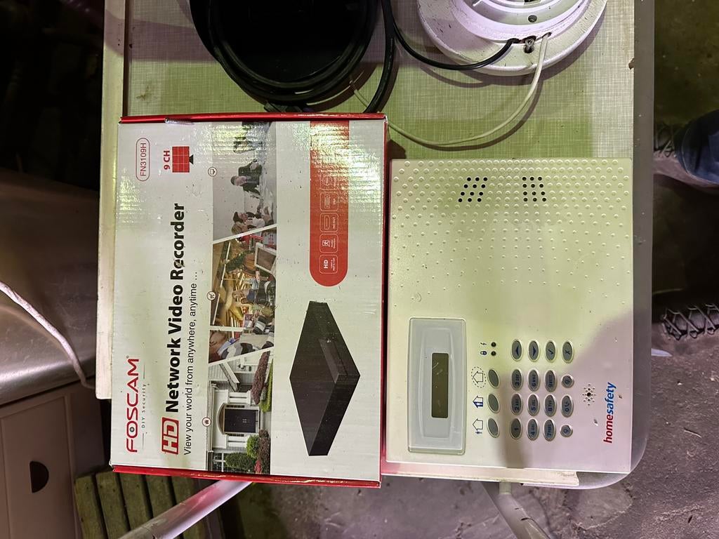 Homesafety unit camerasysteem video recorder foscam, Ophalen, Detector, Sensor of Melder, K, Zo goed als nieuw