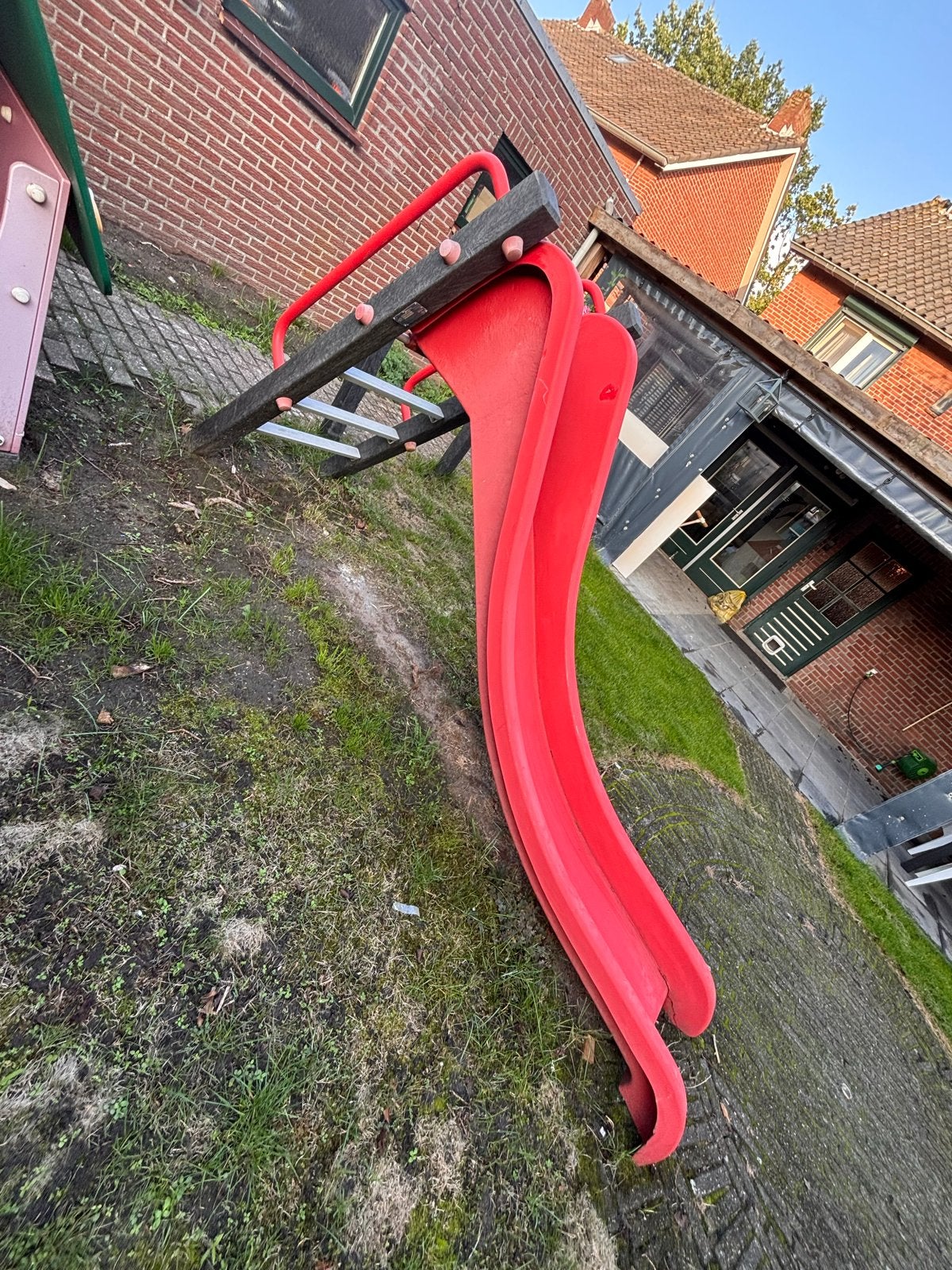 Stevige glijbaan met trap | 322 cm lang, Ophalen, Gebruikt, Glijbaan