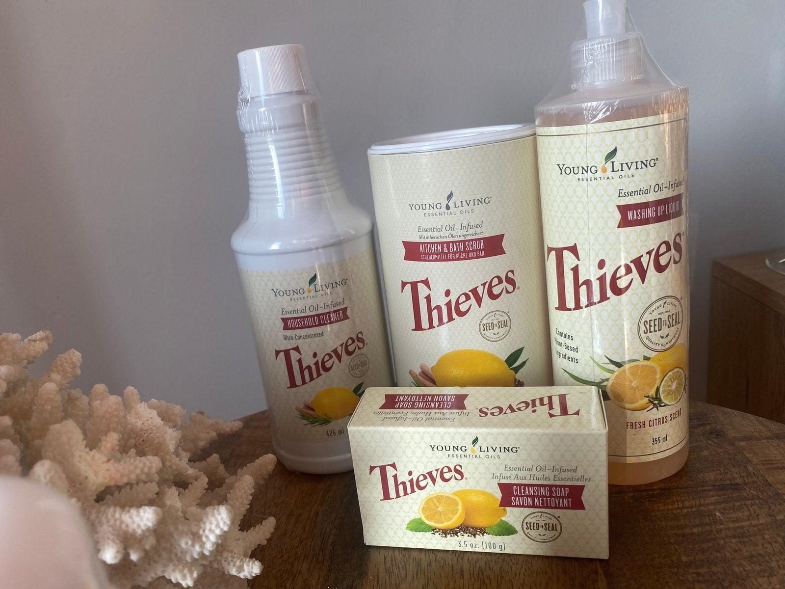 nieuwe Young Living olien Ningxia een koffer Thieves etc, Verzenden, Nieuw, Aroma