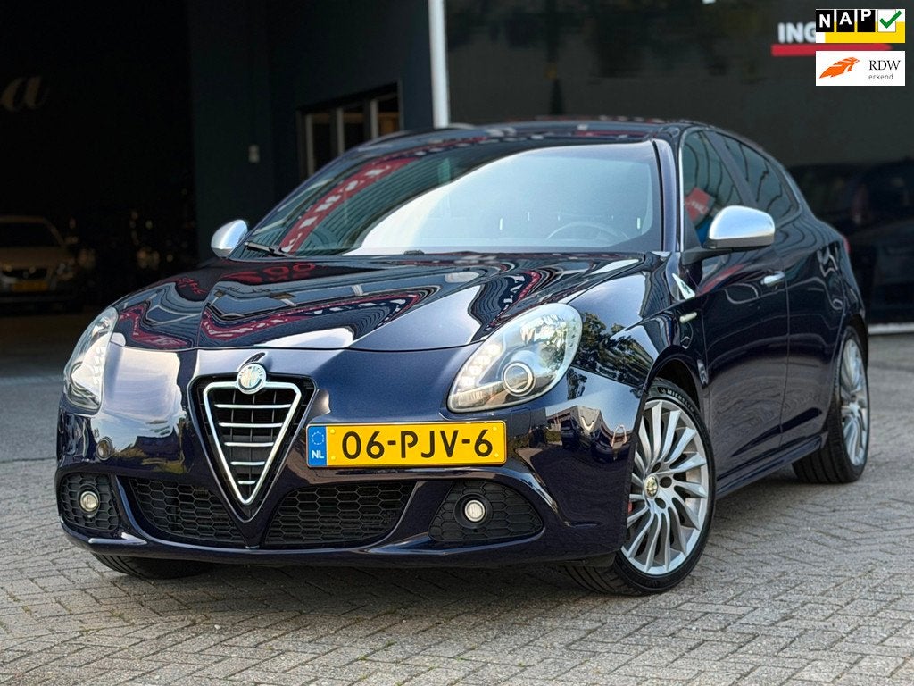 Alfa Romeo Giulietta 1.7 TBi Quadrifoglio Verde NAVI/PDC/CRU, Auto's, Alfa Romeo, Euro 5, Gebruikt, 4 cilinders, Blauw