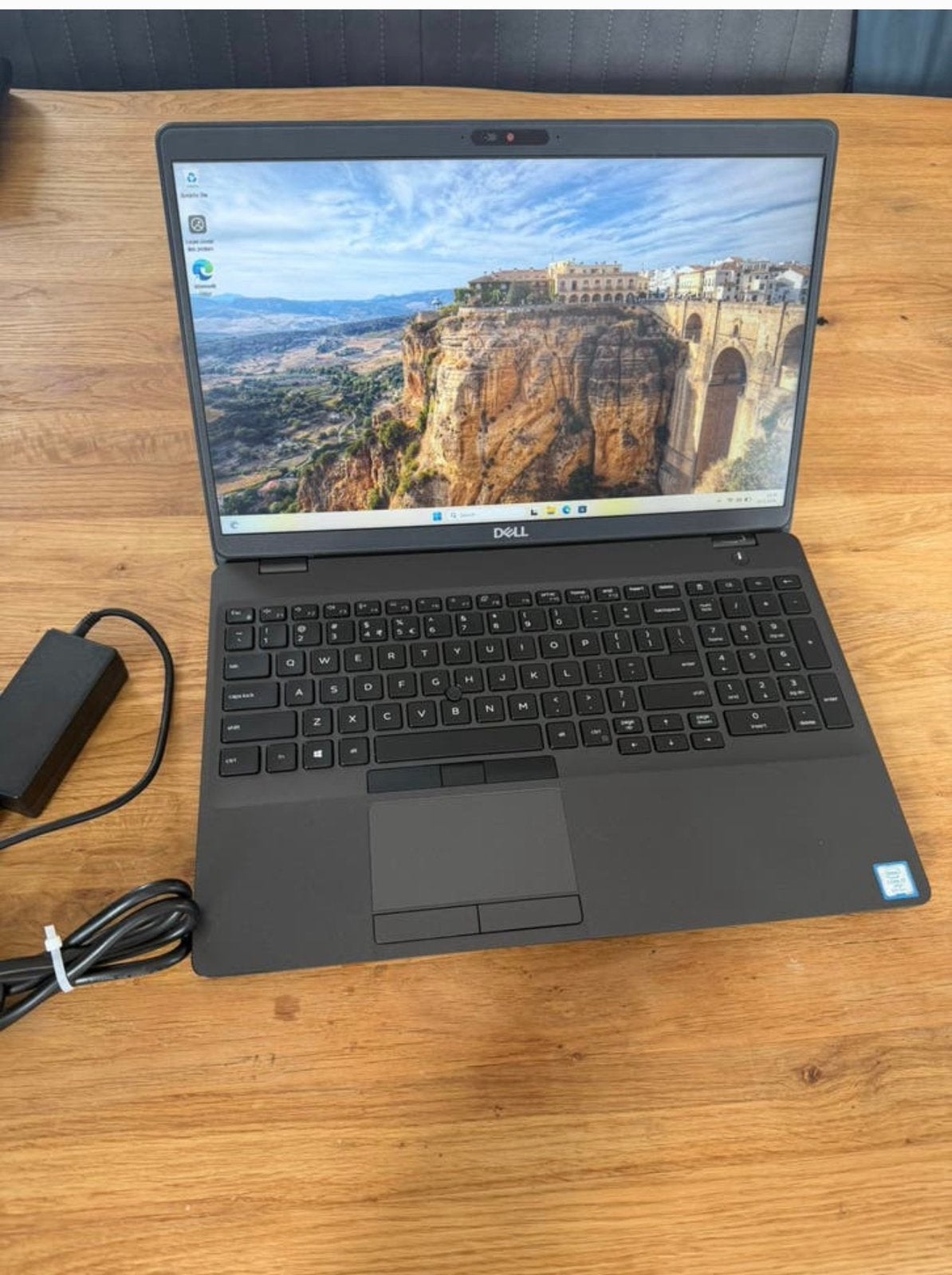 Dell Latitude 5500 in mega goede staat! I7, 16GB Ram, Computers en Software, Windows Laptops, 2 tot 3 Ghz, 15 inch, Ophalen of Verzenden