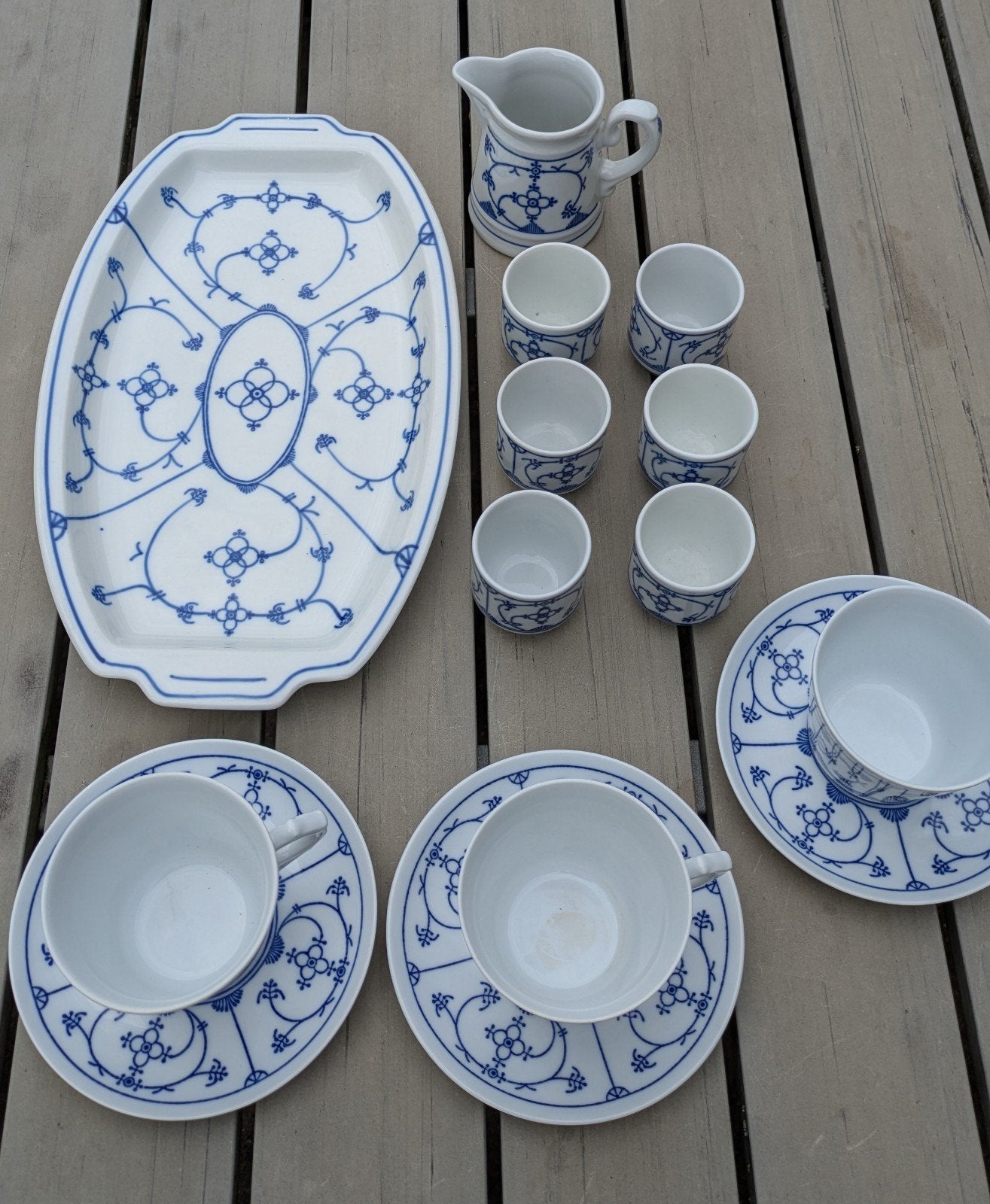 Porseleinen 'Blau Saks' servies, Gebruikt, Ophalen of Verzenden, Overige stijlen, Kop(pen) en/of Schotel(s)