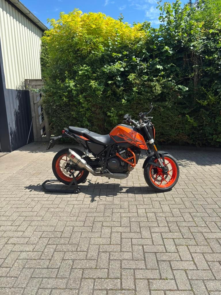 Ktm duke 690, Occasion, Particulier, Minimaal motorrijbewijs A2, Handgeschakeld