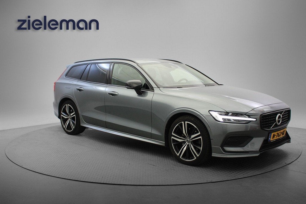 Volvo V60 2.0 B3 Momentum Advantage Automaat - Carplay, Came, Auto's, 15 km/l, 1800 kg, 4 cilinders, 163 pk
