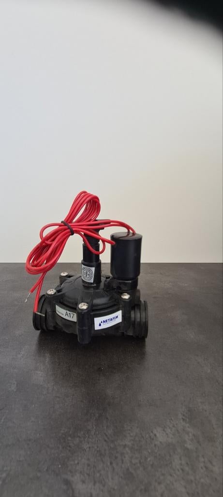 Magneeetklep Solenoid voor water, Hobby en Vrije tijd, Ophalen of Verzenden