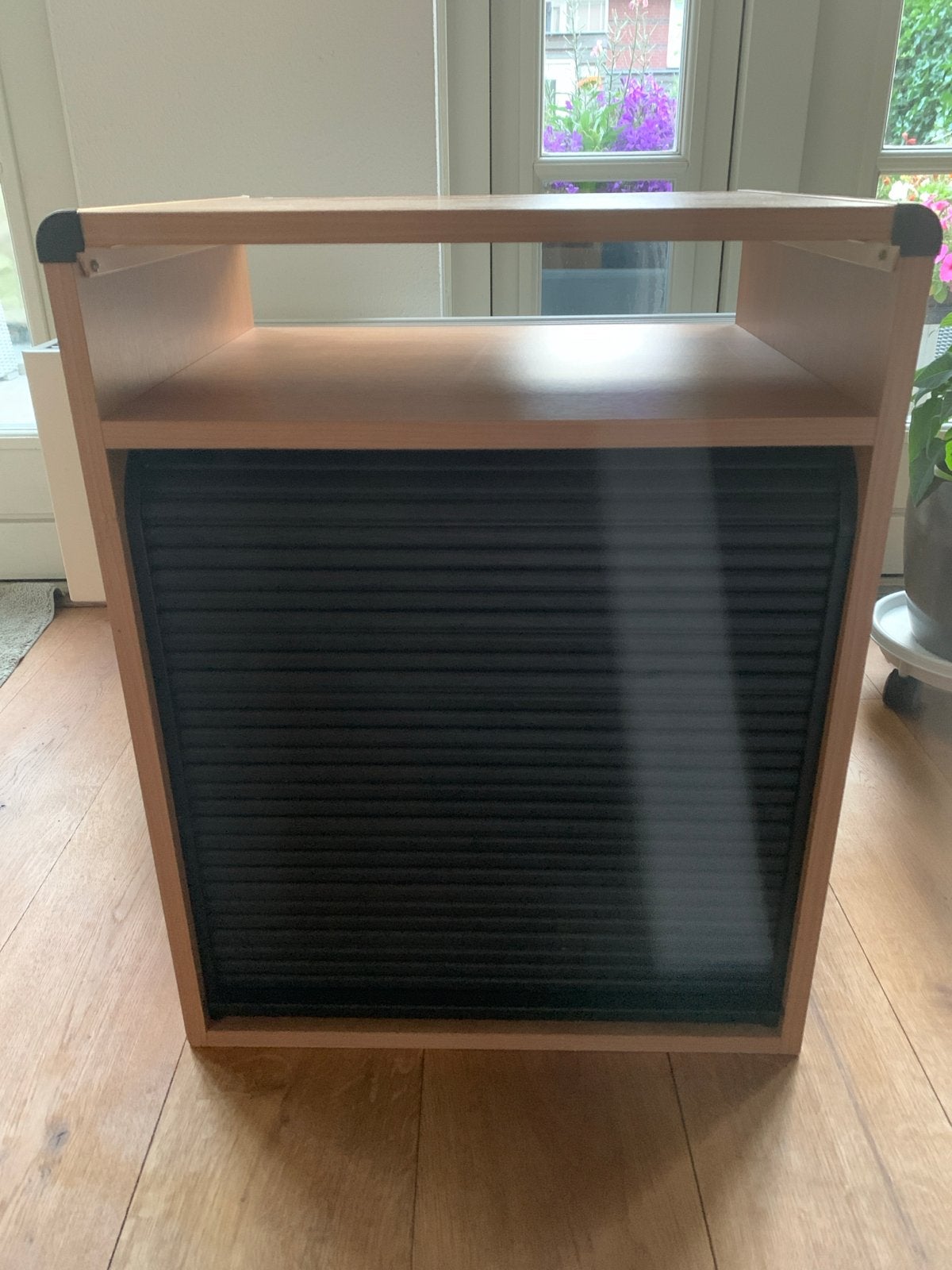 Houten kastje met roldeur - 38x61x48cm, Ophalen, Gebruikt