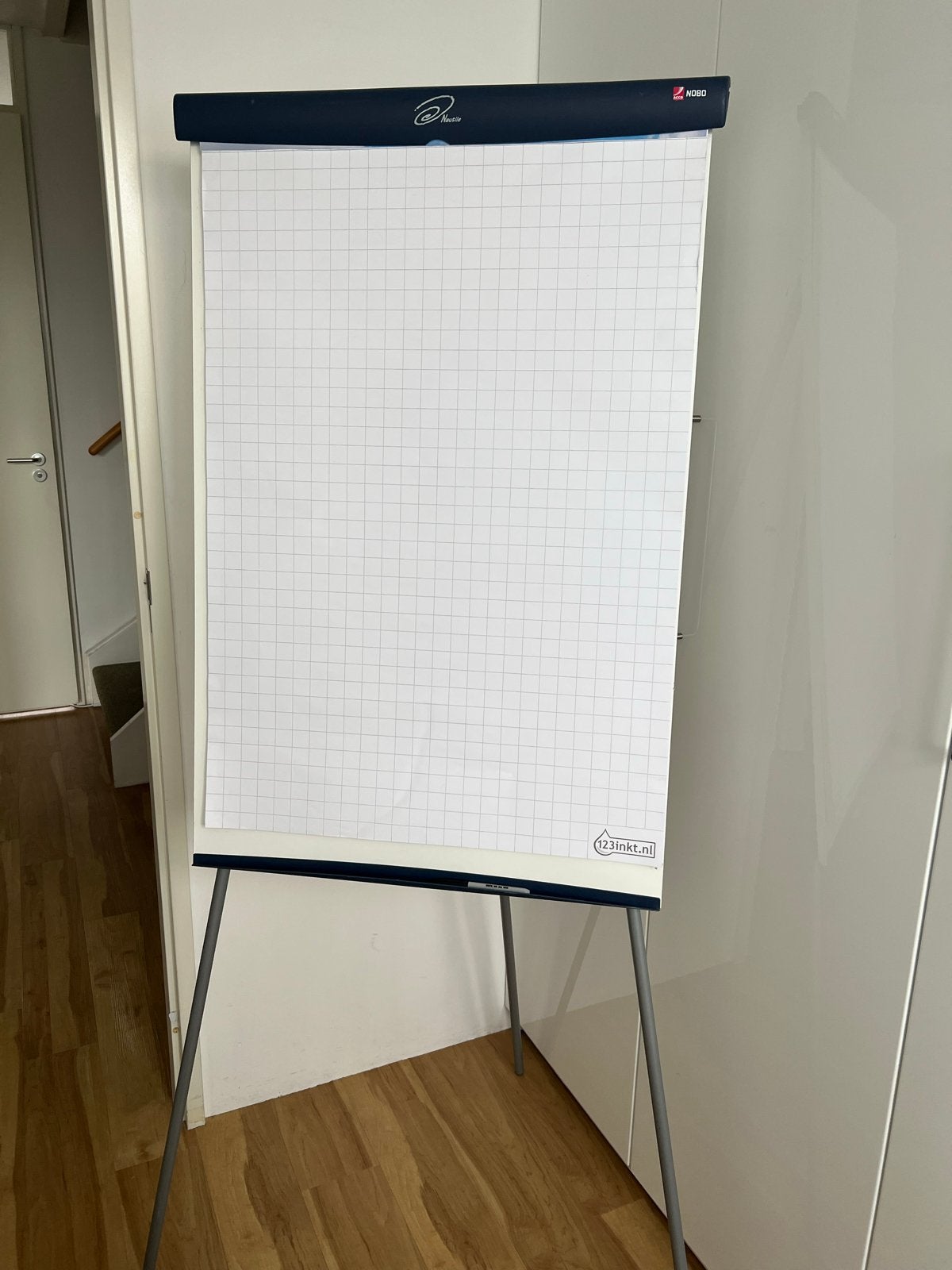 Flip-over Whiteboard met Statief - Ideaal voor Presenta, Ophalen of Verzenden, Gebruikt