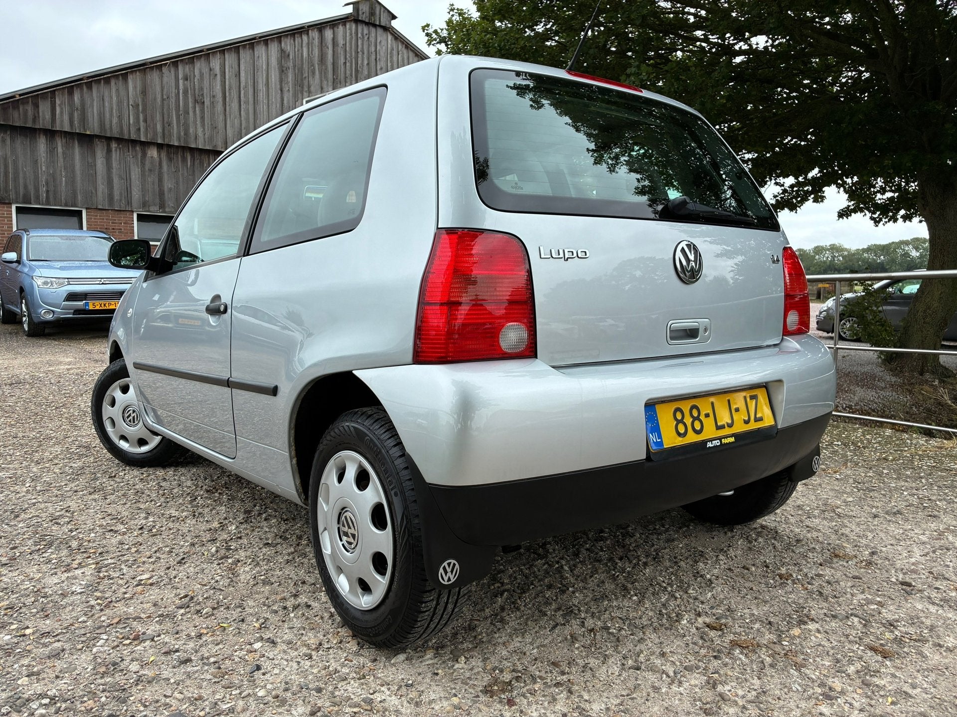 Volkswagen Lupo 1.4-16V Automaat | topstaat! | Airco nu €3, Auto's, Volkswagen, 31 €/maand, 4 cilinders, 4 stoelen, Bedrijf